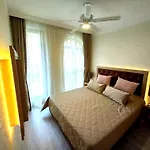 Harmony 20 Private 212