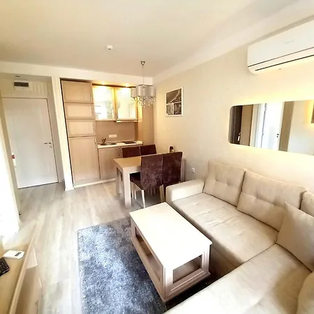 Harmony 20 Private 212 * Sveti Vlas